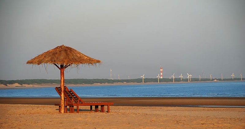 10 Most Beautiful Beaches In Gujarat