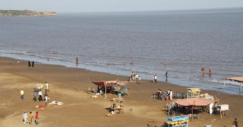 10 Most Beautiful Beaches In Gujarat