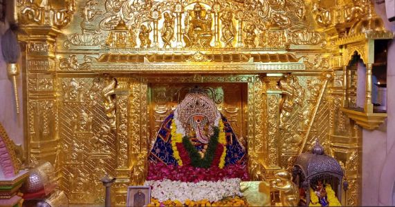 ઐઠોર ગણપતિ મંદિર: 1200 વર્ષ કરતાં પણ જૂના મંદિરમાં ‘દુર્લભ ગણપતિ’ બિરાજમાન